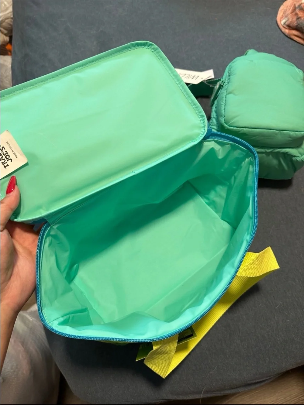 🆕Trader Joe’s Set of 2 Mini Insulated Food Storage Lunch Tote Bag❤️❤️